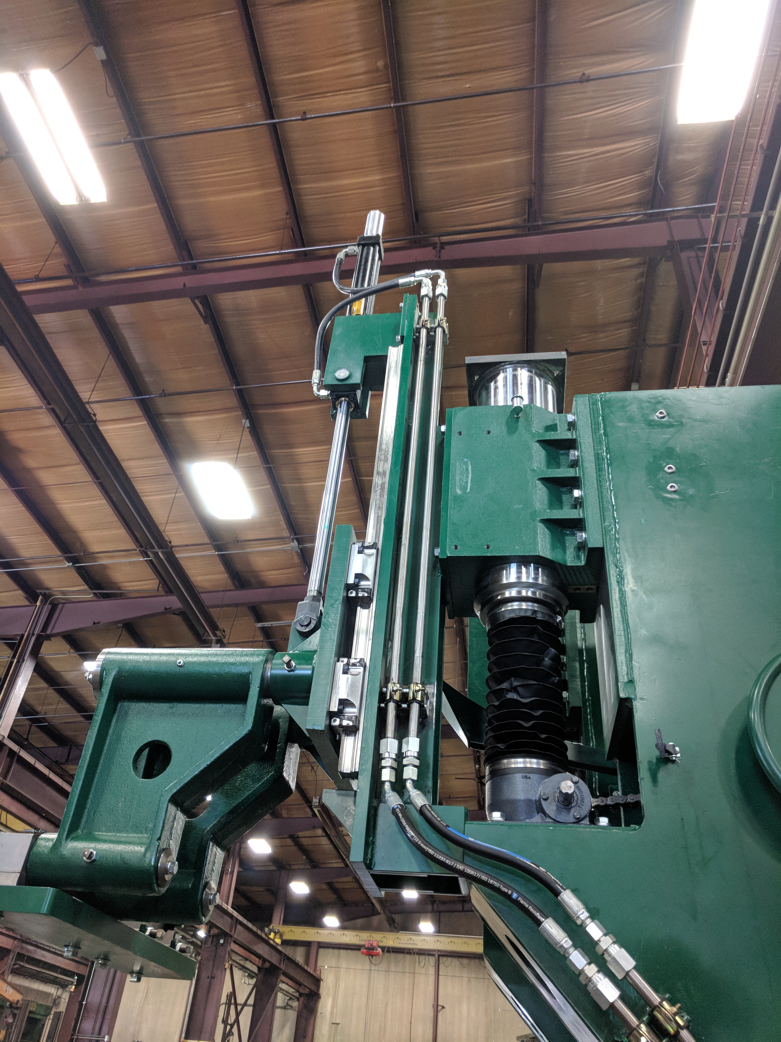 Top Guide Hydraulic hose and tubing Top Guide Hydraulic hose and tubing
